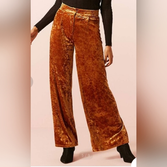 Retro flaire gold crushed velvet pants - Picture 3 of 8